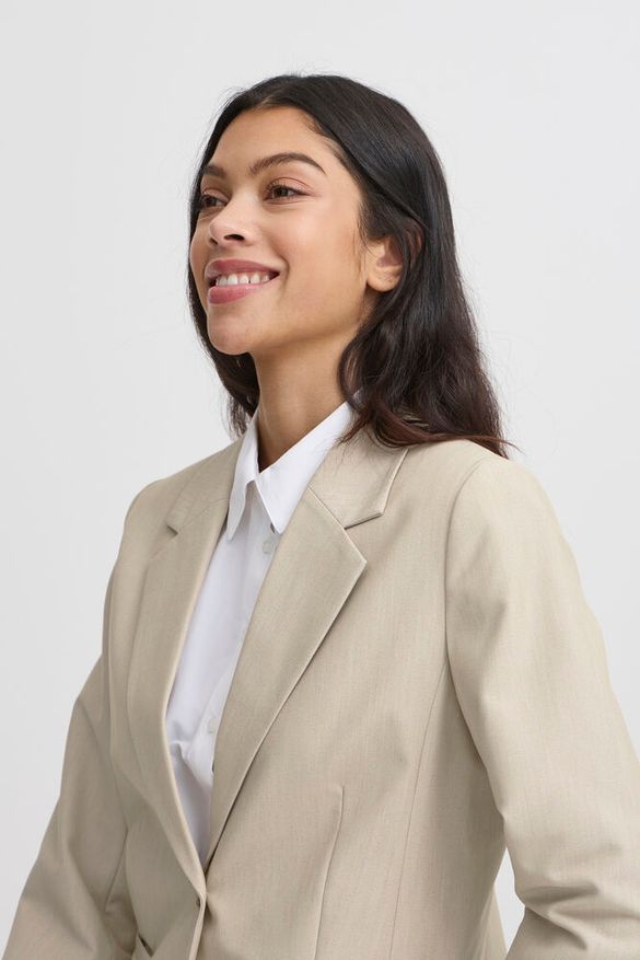 Americana Clásica de Entretiempo · b.young