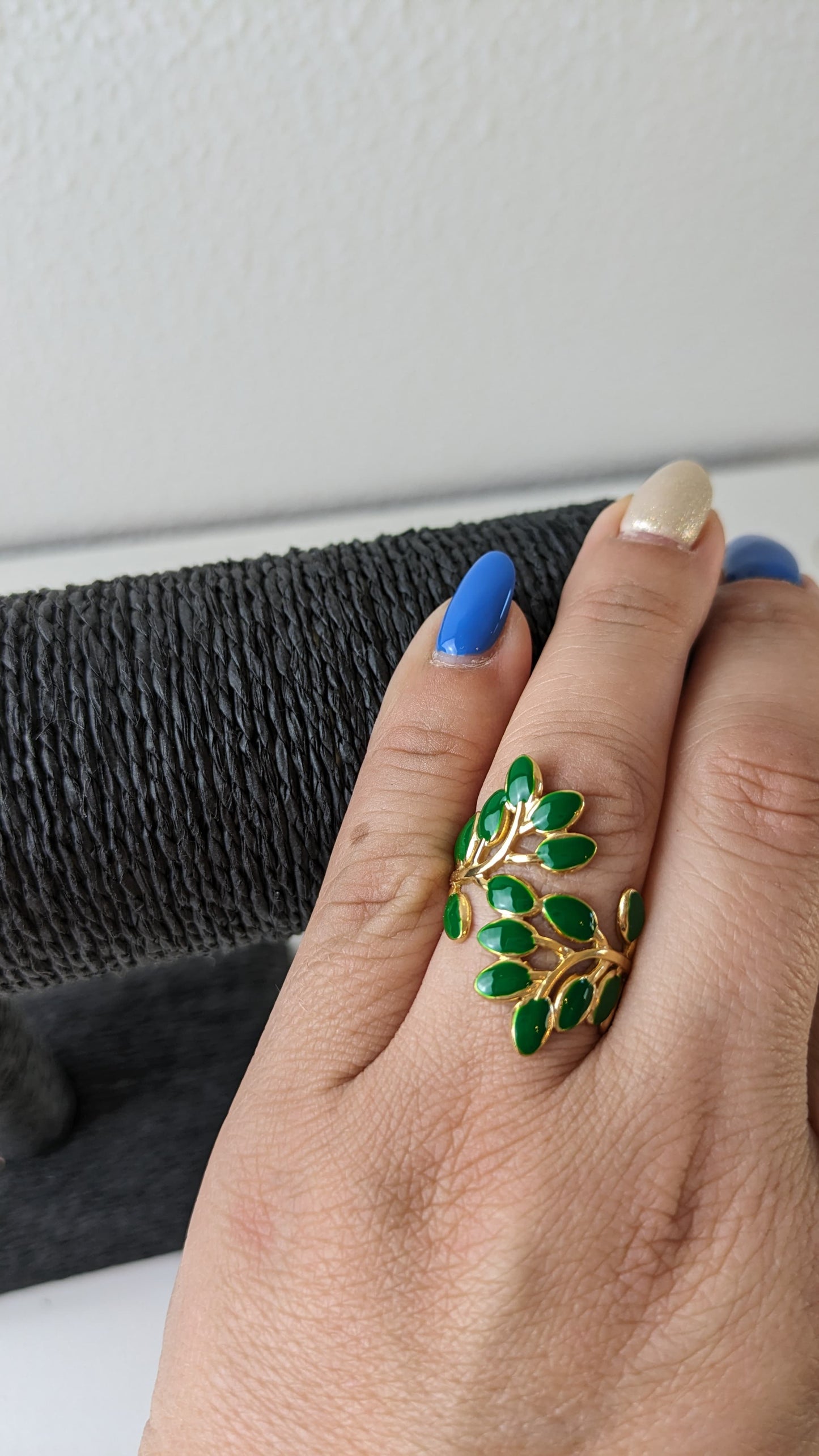 ANILLO HOJAS