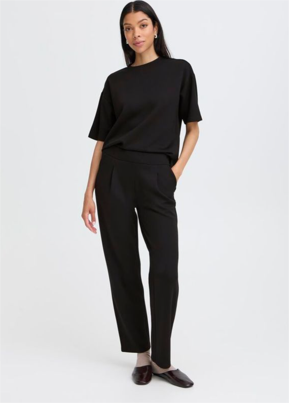 PANTALÓN RECTO, TIPO CHANDAL DE b.young