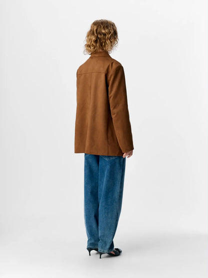 Americana de antelina .OBJECT