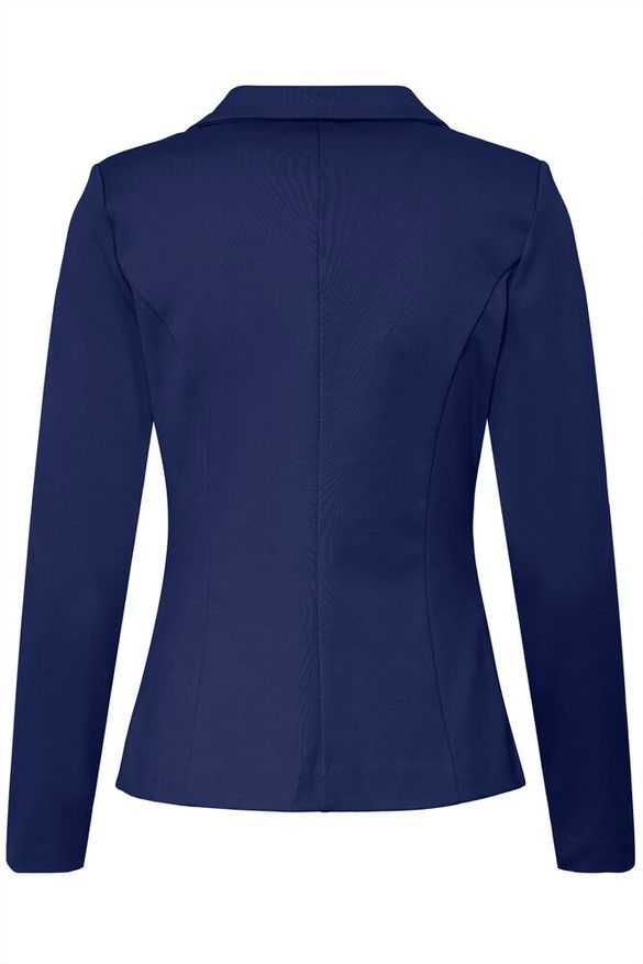 Americana- Kate · I C H I