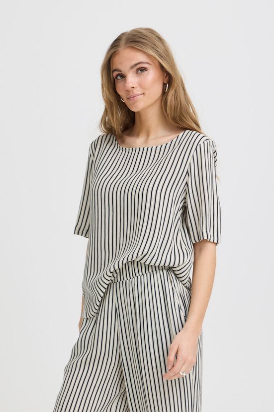 Conjunto de rayas verticales beige y azul marino ICHI – blusa + pantalón fluido