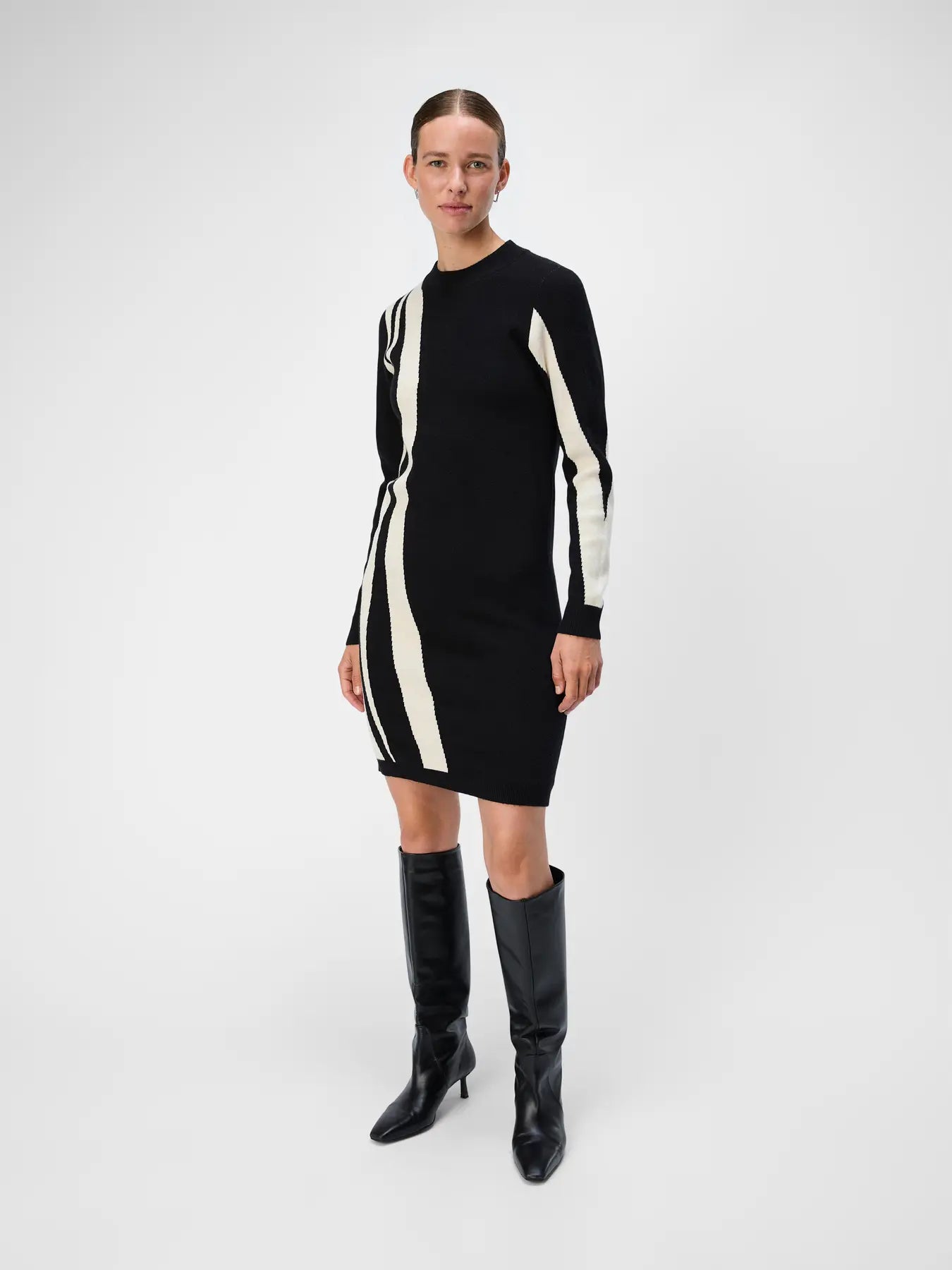 Vestido de punto .Object